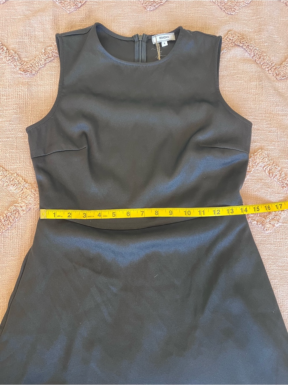 RIHOAS Coquette Pleated Trim Sleeveless Mini Dress Size S Black White - Picture 6 of 7